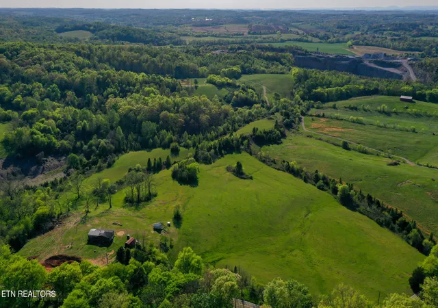 30th image of 2131 Hiwassee Rd, Sweetwater, TN 37874 | MLS# 1333669