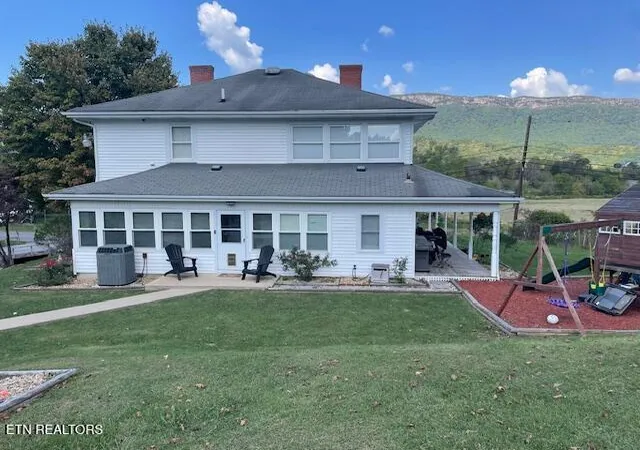 Homes for sale in Ewing, VA | 1886 Doctor Thomas Walker Rd, Ewing, VA 24248 | MLS# 1333661