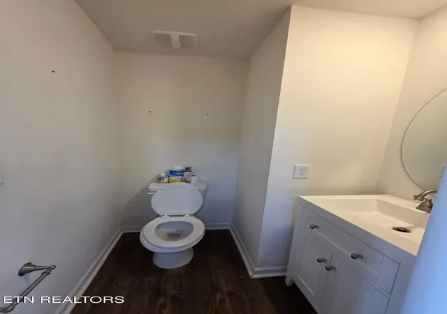Photo 3 of Single family home for sale at 1428 Ridge Ests Dr, Athens, TN 37303 | MLS# 1333799 | Listing updated on 2026-08-31