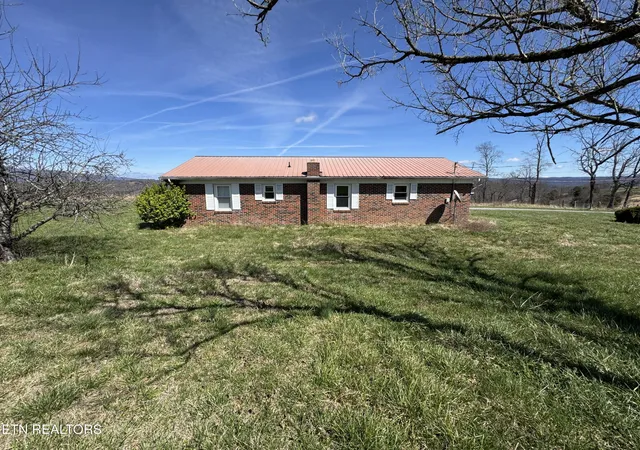 Homes for sale in Harrogate, TN | 120 Oak Grove Church Rd, Harrogate, TN 37752 | MLS# 1333828