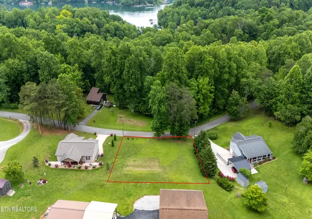 Homes for sale in Rocky Top, TN | 180 Owens Dr, Rocky Top, TN 37769 | MLS# 1333832
