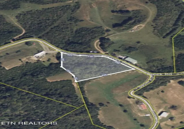 2nd image of Bear Creek Rd Off Rd, Bybee, TN 37713 | MLS# 1333869