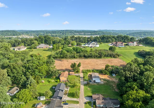 Photo 3 of Land for sale at 1636 Leconte Rd, Knoxville, TN 37914 | MLS# 1333875 | Listing updated on 2026-08-31