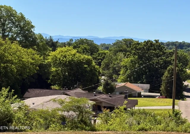 Photo 4 of Land for sale at 1636 Leconte Rd, Knoxville, TN 37914 | MLS# 1333875 | Listing updated on 2026-08-31