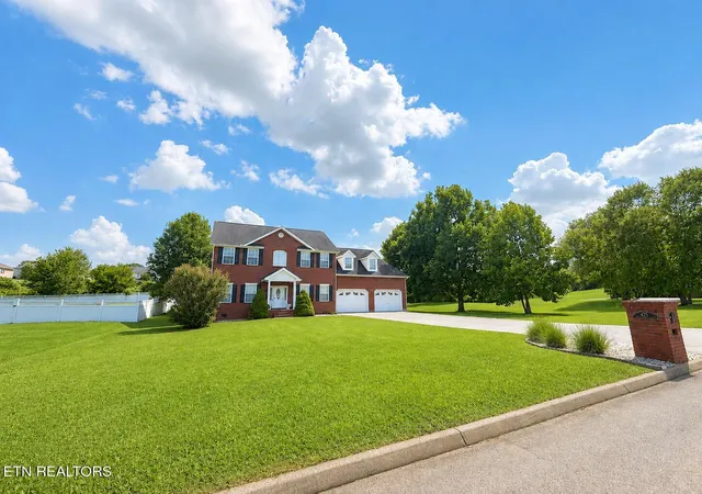 Photo 2 of Sale Pending at 425 Winners Cir, Seymour, TN 37865 | MLS# 1334082 | Listing updated on 2026-08-29