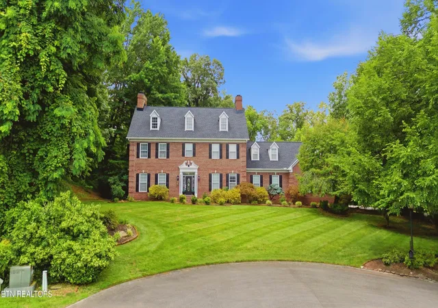 Photo 2 of Sale Pending at 6908 Tallywood Cir, Knoxville, TN 37918 | MLS# 1334862 | Listing updated on 2026-09-08