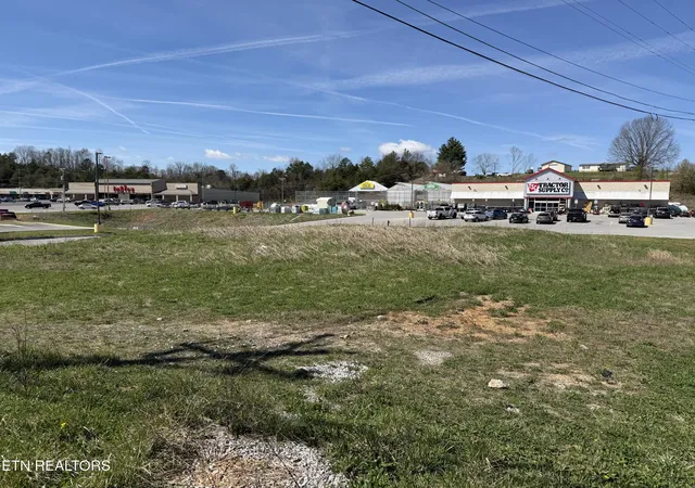 Photo 4 of Land for sale at 402 S Broad St, New Tazewell, TN 37825 | MLS# 1333965 | Listing updated on 2026-06-19