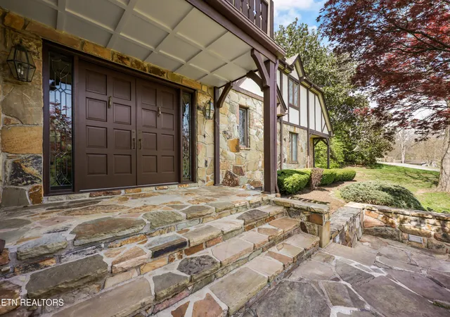 3rd image of 151 Saint Andrews Dr, Farragut, TN 37934 | MLS# 1334544