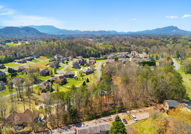 Photo 4 of Sale Pending at 1701 Sierra Ln, Sevierville, TN 37862 | MLS# 1334441 | Listing updated on 2026-09-11