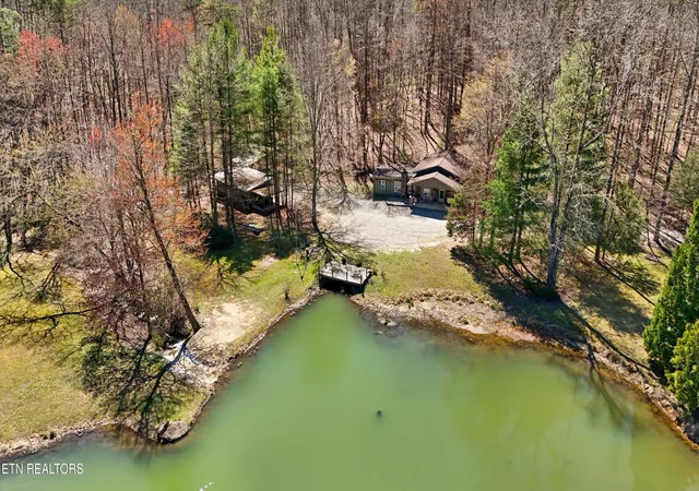 Homes for sale in Oliver Springs, TN | 1525 Cove Ln, Oliver Springs, TN 37840 | MLS# 1334434