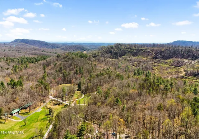 Homes for sale in Oliver Springs, TN | 1525 Cove Ln, Oliver Springs, TN 37840 | MLS# 1334434
