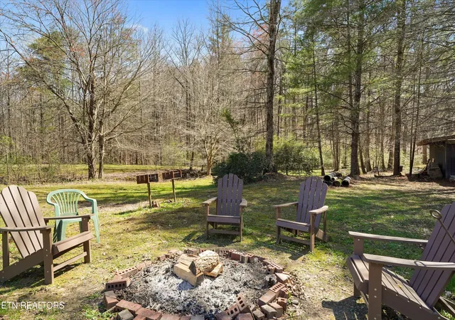 Homes for sale in Oliver Springs, TN | 1525 Cove Ln, Oliver Springs, TN 37840 | MLS# 1334434