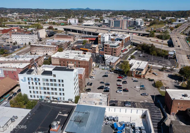 Homes for sale in Knoxville, TN | 116 S Gay St, Knoxville, TN 37902 | Houzeo
