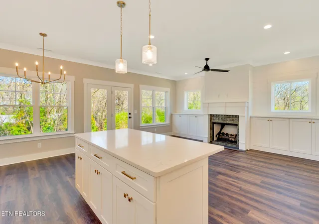 3rd image of 1360 Thomas Ave, Chattanooga, TN 37409 | MLS# 1334321