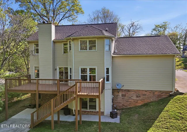 5th image of 190 Country Walk Dr, Powell, TN 37849 | MLS# 1336175