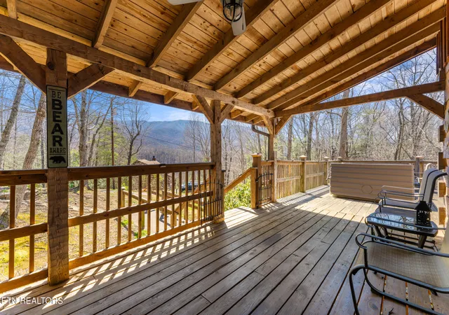 5th image of 409 Matterhorn Dr, Gatlinburg, TN 37738 | MLS# 1334827