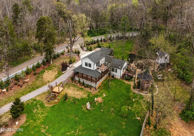 Photo 3 of Sale Pending at 6505 Neubert Springs Rd, Knoxville, TN 37920 | MLS# 1336966 | Listing updated on 2026-06-18