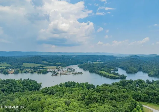 Homes for sale in Rockwood, TN | 454 Crystal Springs Rd, Rockwood, TN 37854 | MLS# 1334550
