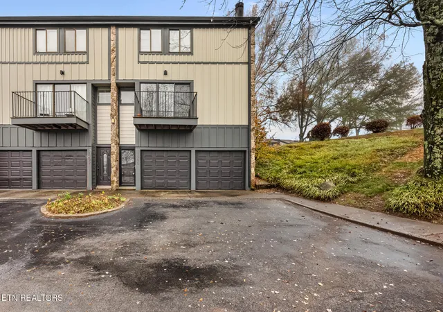 2nd image of 1900 Cherokee Blf Dr, Knoxville, TN 37920 | MLS# 1334588
