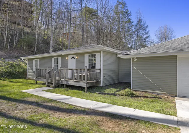 2nd image of 1189 Cole Ln, Gatlinburg, TN 37738 | MLS# 1334652