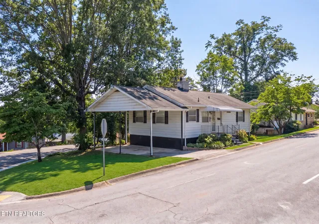 2nd image of 101 Glendale Ln, Oak Ridge, TN 37830 | MLS# 1335029