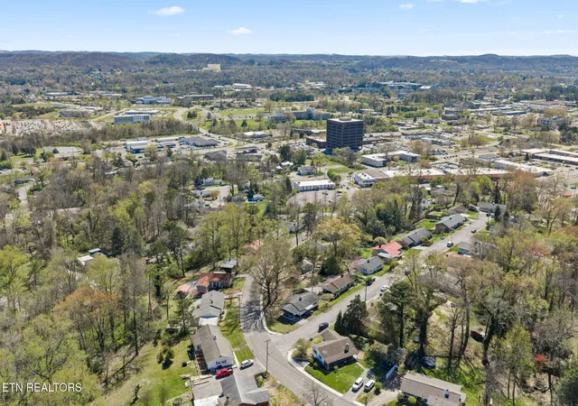 5th image of 101 Glendale Ln, Oak Ridge, TN 37830 | MLS# 1335029
