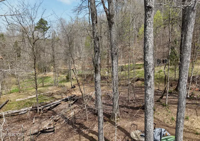 Photo 3 of Sale Pending at 561 Geren Subd Ln, Decatur, TN 37322 | MLS# 1335124 | Listing updated on 2026-04-21