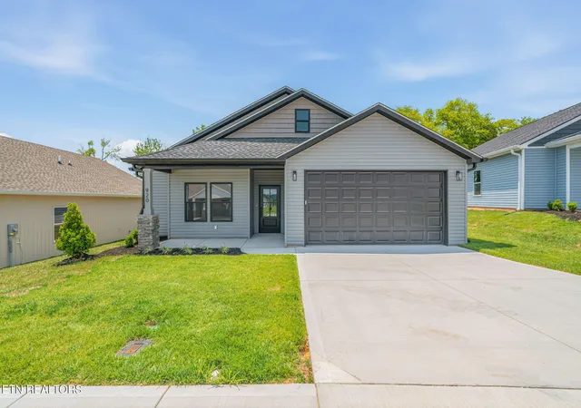 1st image of 920 Stratford Ave, Sweetwater, TN 37874 | MLS# 1335787
