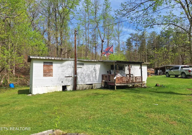3rd image of 180 Walker Rd, Tellico Plains, TN 37385 | MLS# 1335592