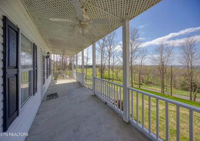 Homes for sale in Andersonville, TN | 910 Ridge Circle Rd, Andersonville, TN 37705 | MLS# 1335244
