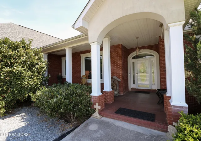 2nd image of 123 Double Tee Ct, Tazewell, TN 37879 | MLS# 1335256