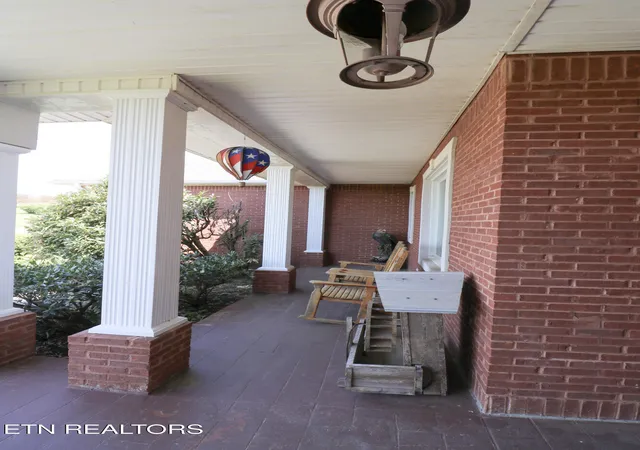 3rd image of 123 Double Tee Ct, Tazewell, TN 37879 | MLS# 1335256