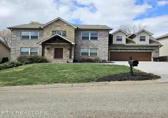 1st image of 1325 Sloping Hl Ln, Knoxville, TN 37931 | MLS# 1335039