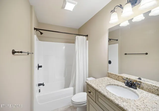 35th image of 1325 Sloping Hl Ln, Knoxville, TN 37931 | MLS# 1335039