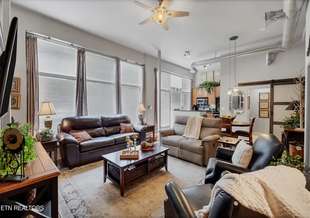 Photo 4 of Condo for sale at 306 Wall Ave #12, Knoxville, TN 37902 | MLS# 1335163 | Listing updated on 2026-08-17