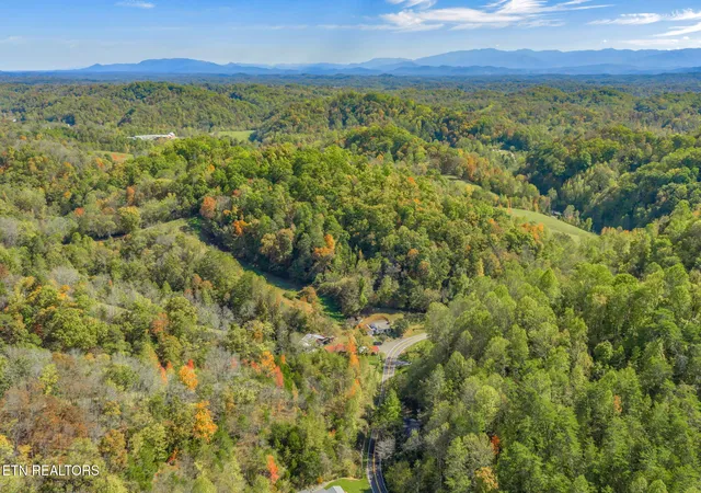 60th image of 858 N Shiloh Rd, Seymour, TN 37865 | MLS# 1335045