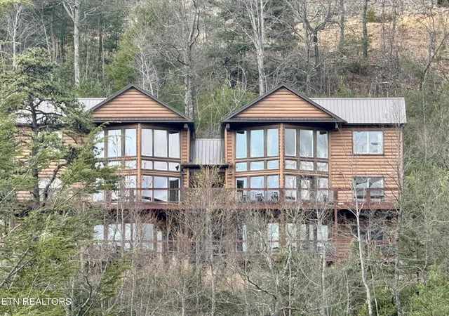 Homes for sale in Sevierville, TN | 4228 Wears Valley Rd #UNIT 181, Sevierville, TN 37862 | MLS# 1335053