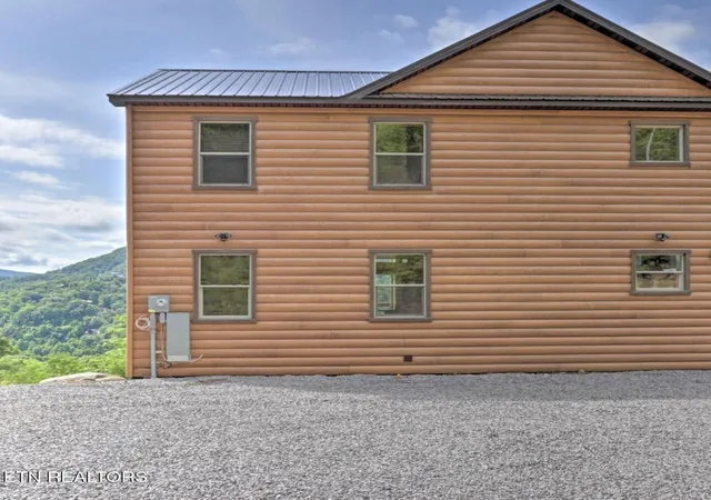 Homes for sale in Sevierville, TN | 4228 Wears Valley Rd #UNIT 181, Sevierville, TN 37862 | MLS# 1335053