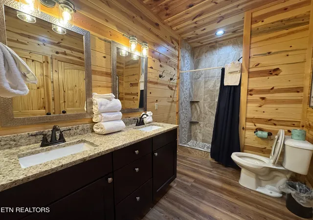 Homes for sale in Sevierville, TN | 4228 Wears Valley Rd #UNIT 181, Sevierville, TN 37862 | MLS# 1335053