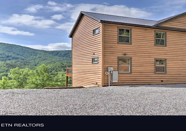 Homes for sale in Sevierville, TN | 4228 Wears Valley Rd #UNIT 181, Sevierville, TN 37862 | MLS# 1335053