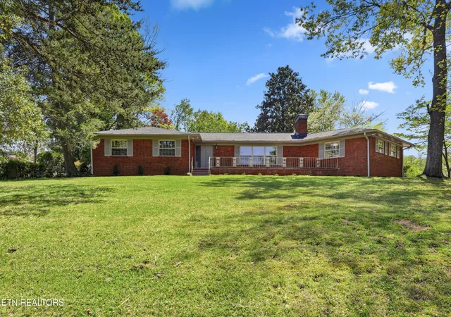 1st image of 7120 Rockingham Dr, Knoxville, TN 37909 | MLS# 1336537