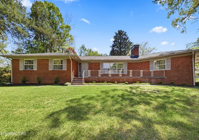 42nd image of 7120 Rockingham Dr, Knoxville, TN 37909 | MLS# 1336537