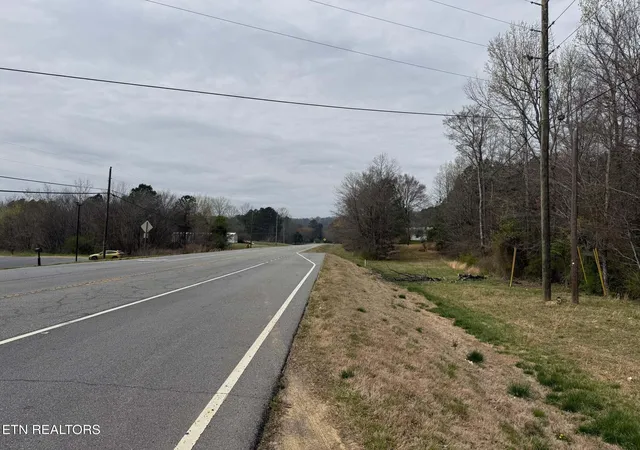 4th image of 2211 Catoosa Pkwy, Tunnel Hill, GA 30755 | MLS# 1335222