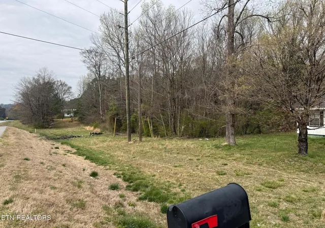 5th image of 2211 Catoosa Pkwy, Tunnel Hill, GA 30755 | MLS# 1335222