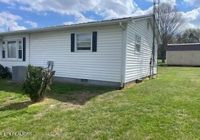 Homes for sale in Mooresburg, TN | 831 W Old Hwy 11, Mooresburg, TN 37811 | MLS# 1335335