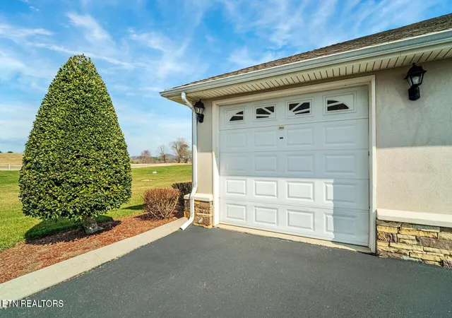 2nd image of 535304 Rarity Bay Pkwy #304D, Vonore, TN 37885 | MLS# 1335334