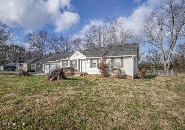 3rd image of 209 N Laurel Cir, Knoxville, TN 37912 | MLS# 1335408