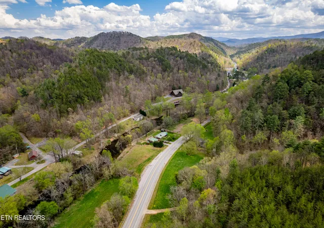 5th image of Cherohala Skyway, Tellico Plains, TN 37385 | MLS# 1335576