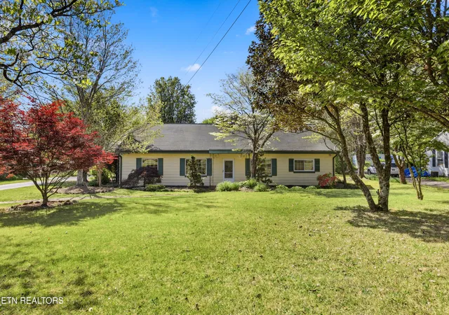 4th image of 2008 Cedar Ln, Knoxville, TN 37918 | MLS# 1336482