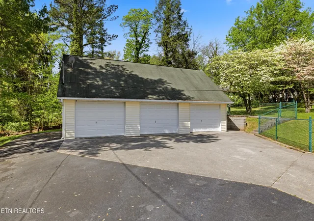 5th image of 2008 Cedar Ln, Knoxville, TN 37918 | MLS# 1336482